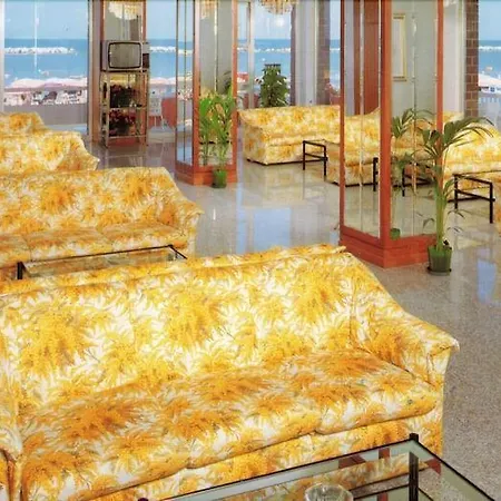 Hotel Majestic 3*